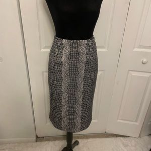 Beige by eci animal print pencil skirt size medium